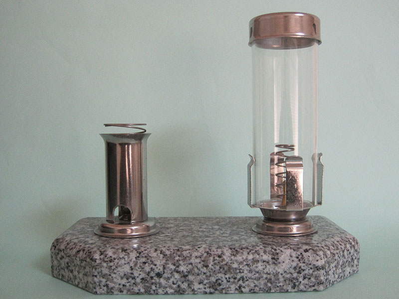 ローソク・線香立て(台石付き)